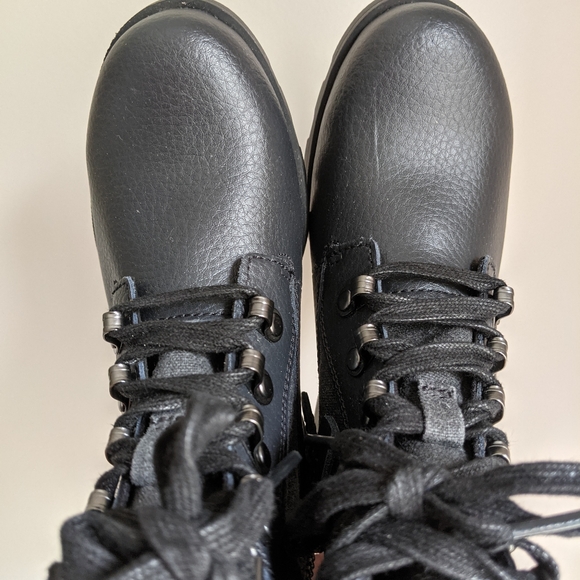 BNWT Sorel Girls Emelie Lace Up Boots - Picture 6 of 9